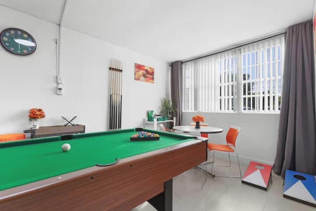 Photo of Bedroom in Lauderhill