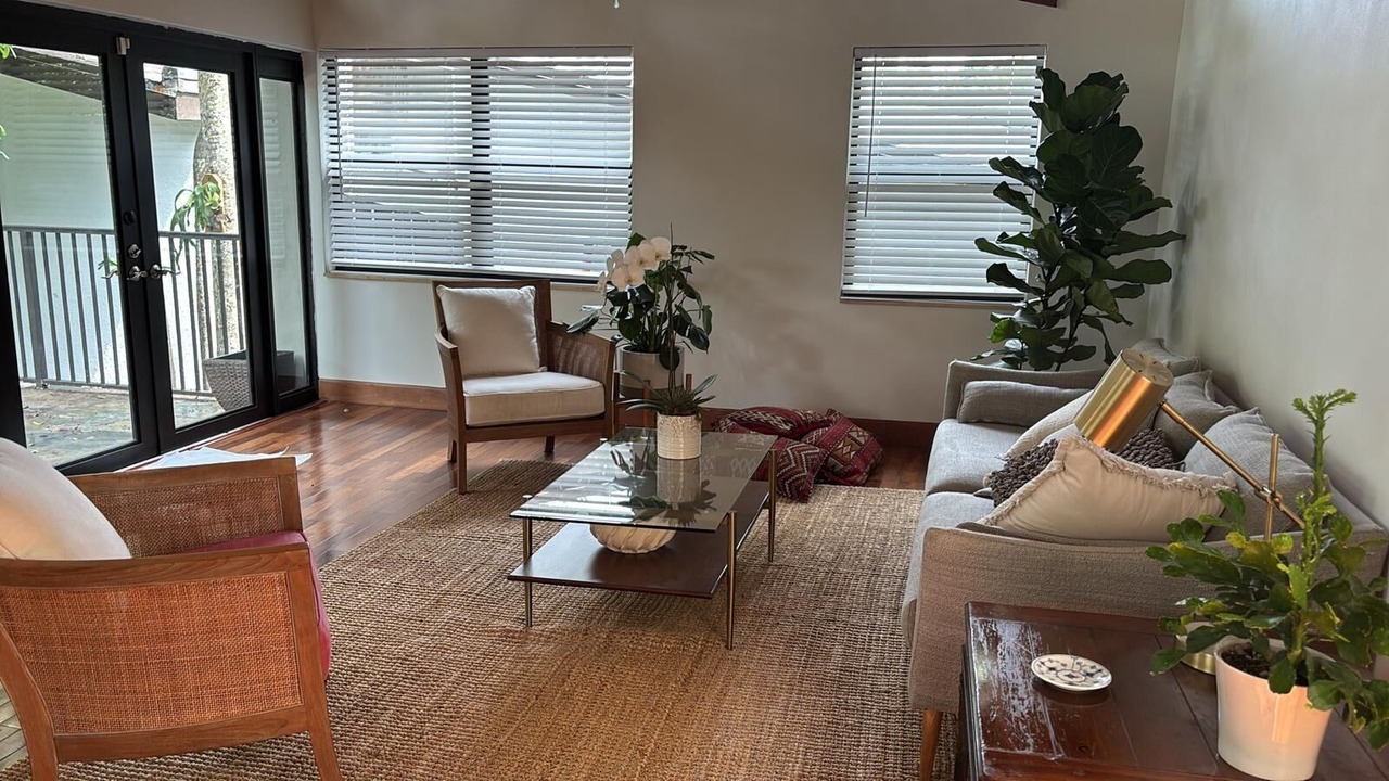 Photo of Livingroom in Southwest Coconut Grove