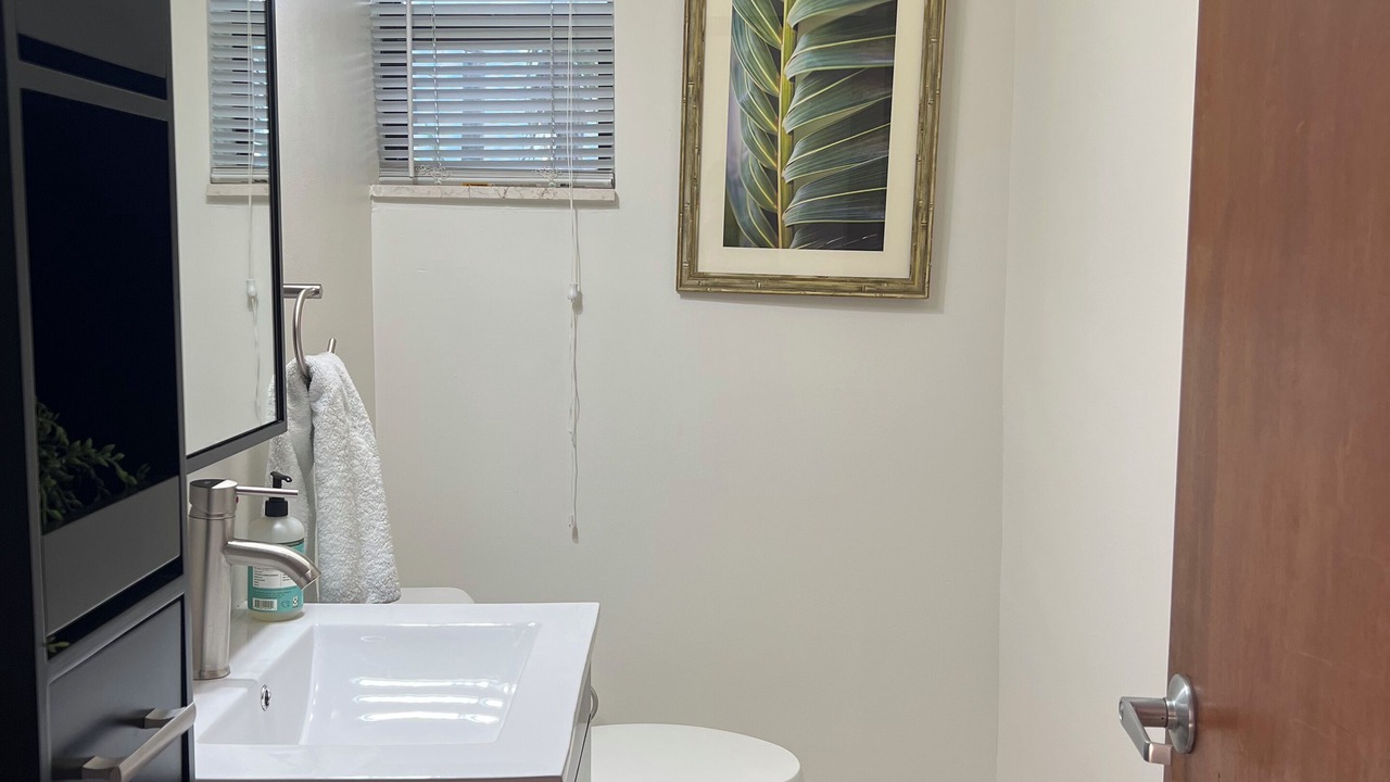Photo of Bathroom in Southwest Coconut Grove