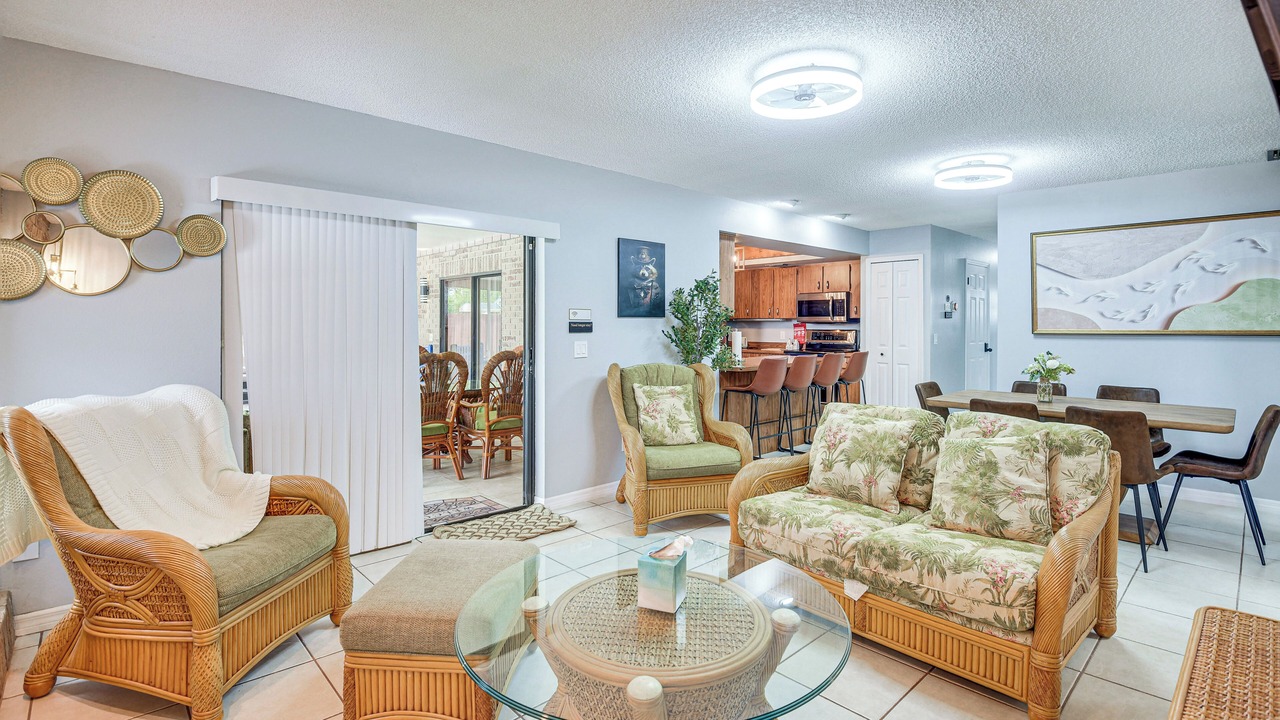 Photo of Livingroom in Deltona Lakes