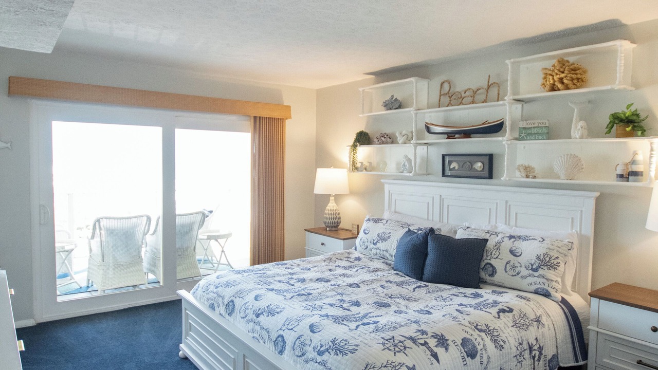 Photo of Bedroom in Crescent Beach