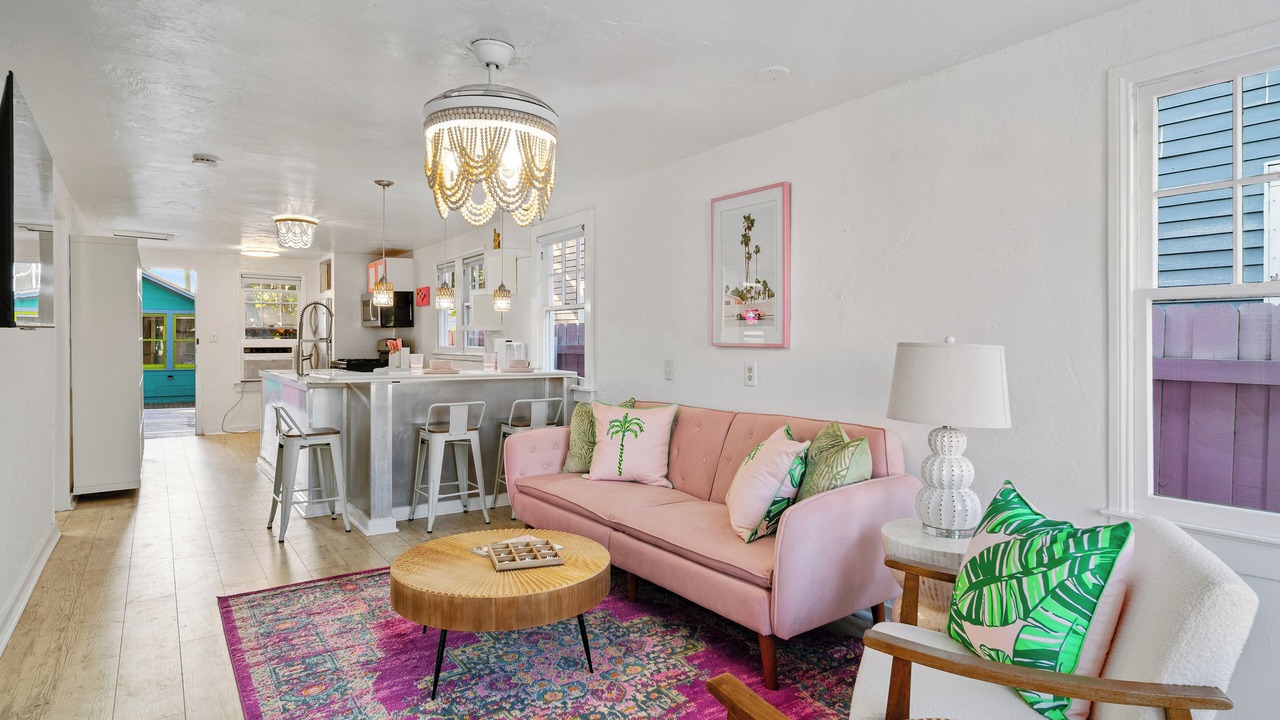 Photo of Livingroom in Mango Groves