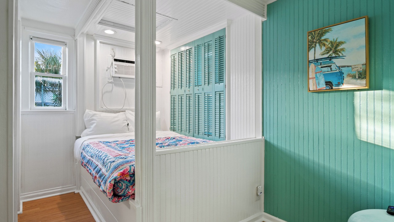 Photo of Bedroom in Mango Groves