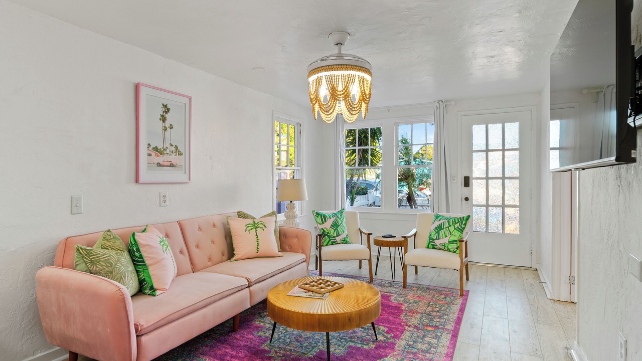 Photo of Livingroom in Mango Groves