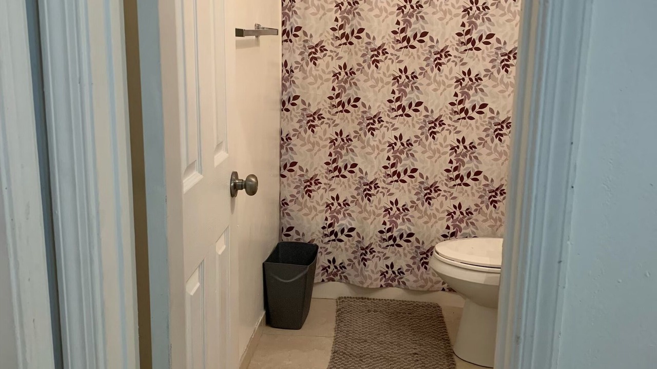 Photo of Bathroom in Lauderhill
