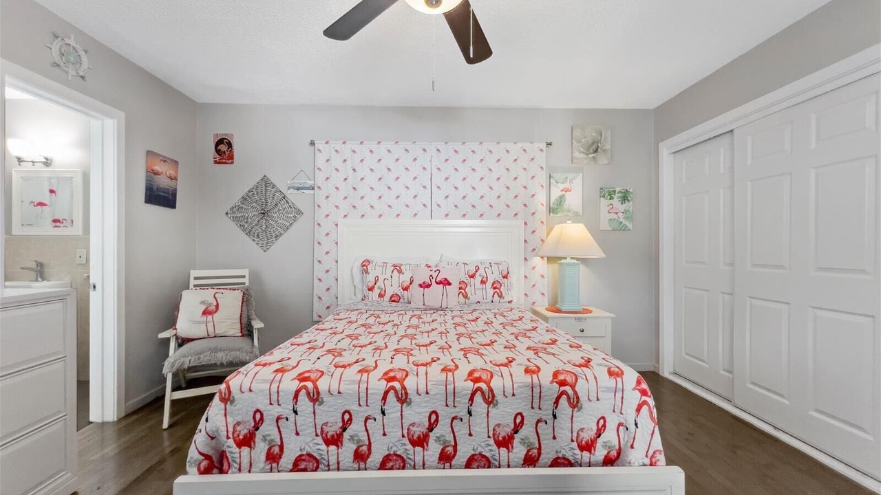Photo of Bedroom in United Central