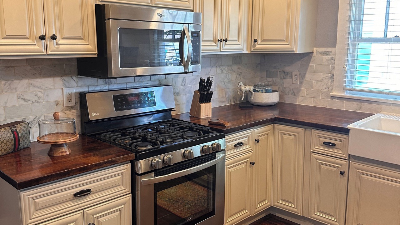 Photo of Kitchen in Historic District