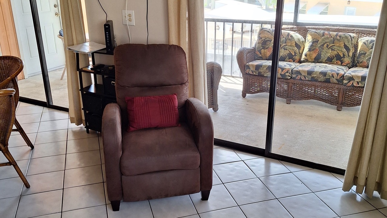 Photo of Livingroom in Anglers Park