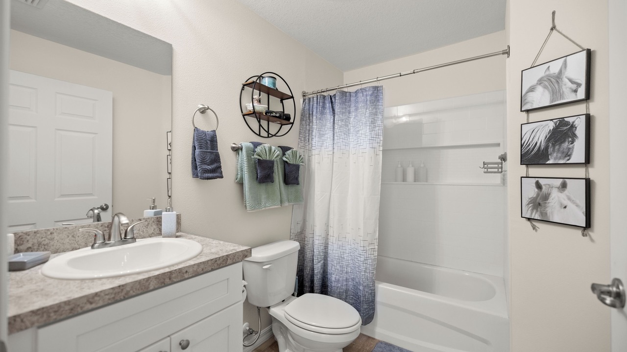 Photo of Bathroom in Candler