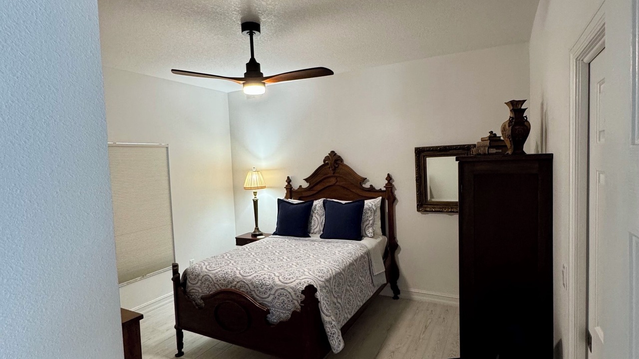 Photo of Bedroom in Rotonda Lakes