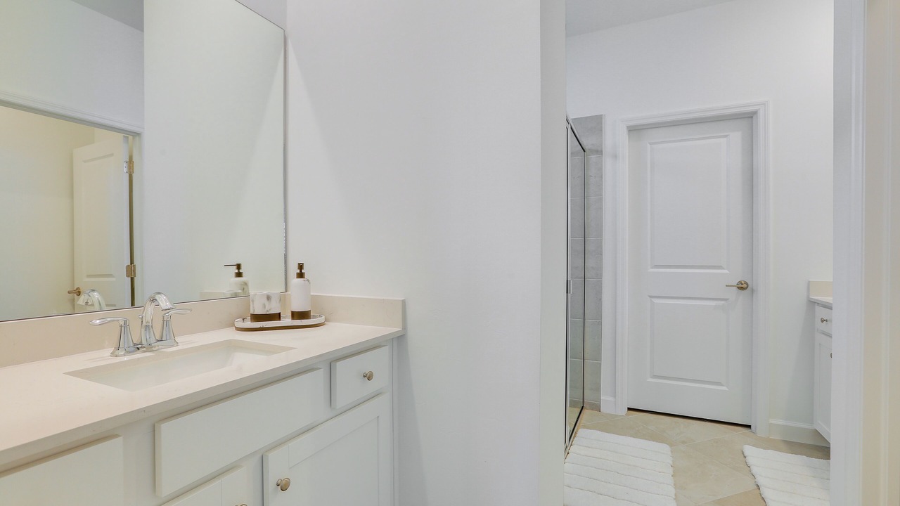 Photo of Bathroom in Lehigh Acres