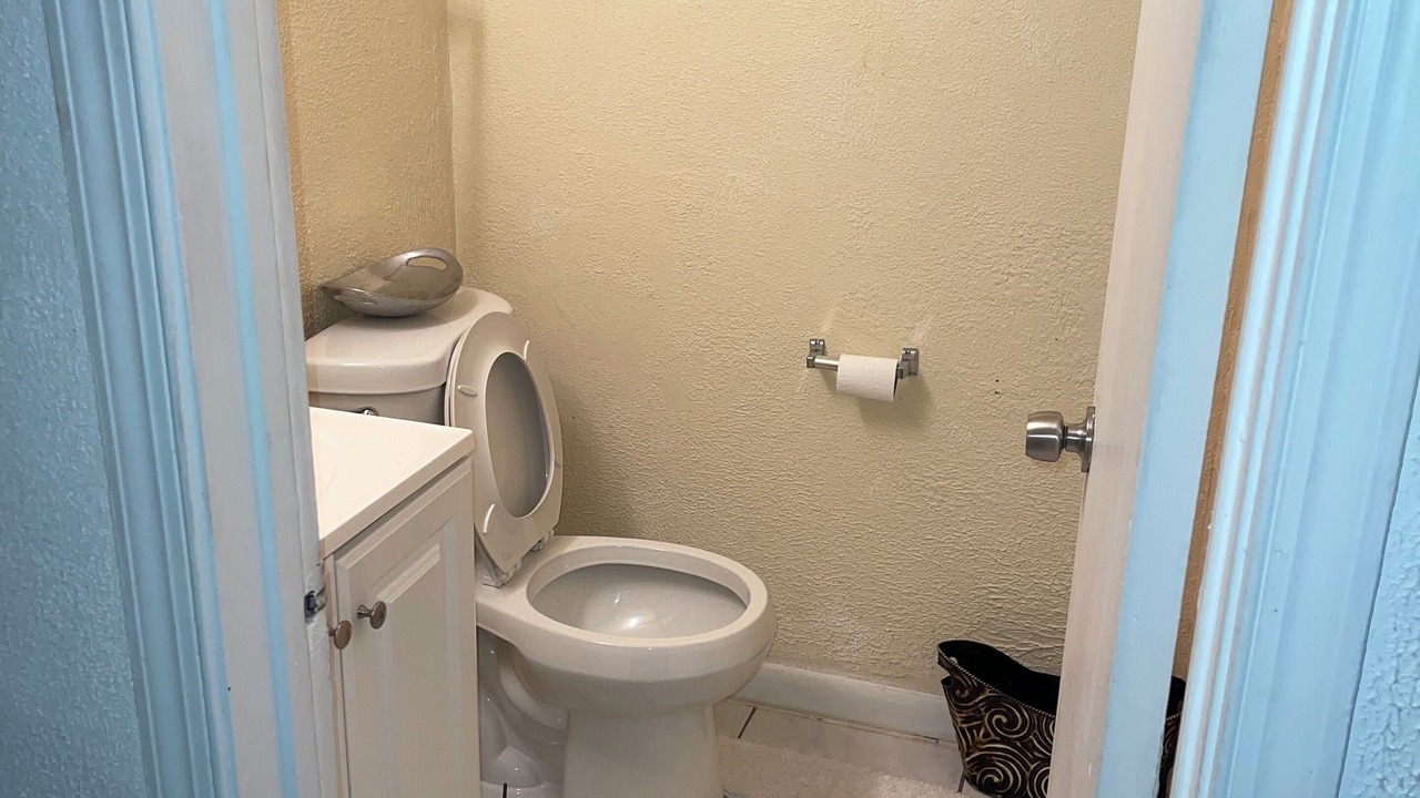 Photo of Bathroom in Sunrise