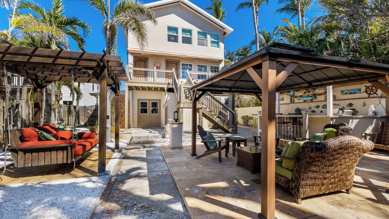 Photo of Others in Downtown Boca Grande Historic District
