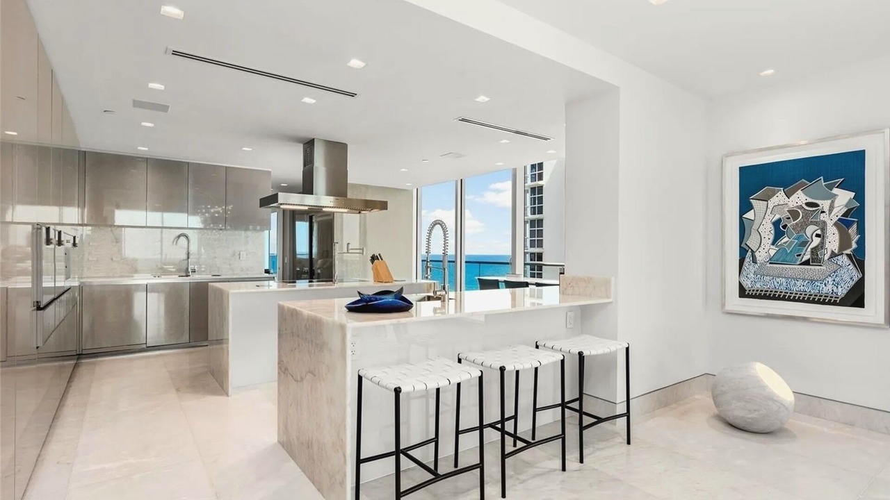 Photo of Kitchen in Surfside