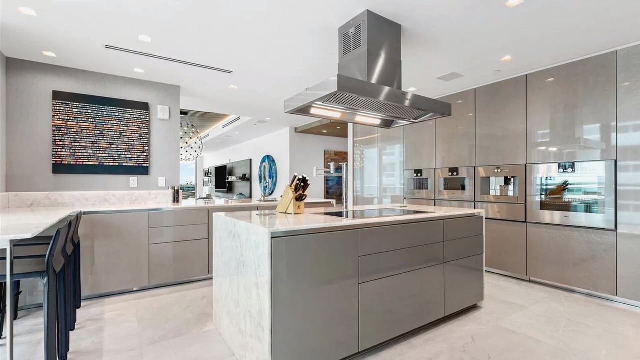 Photo of Kitchen in Surfside