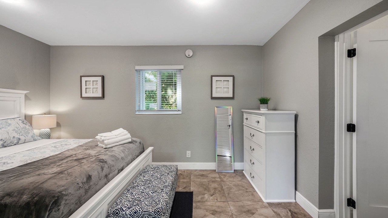 Photo of Bedroom in Royal Poinciana