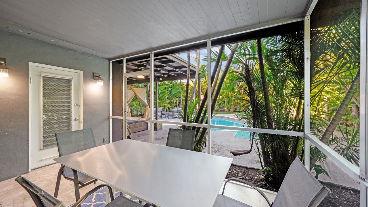 Photo of Outdoor in Royal Poinciana