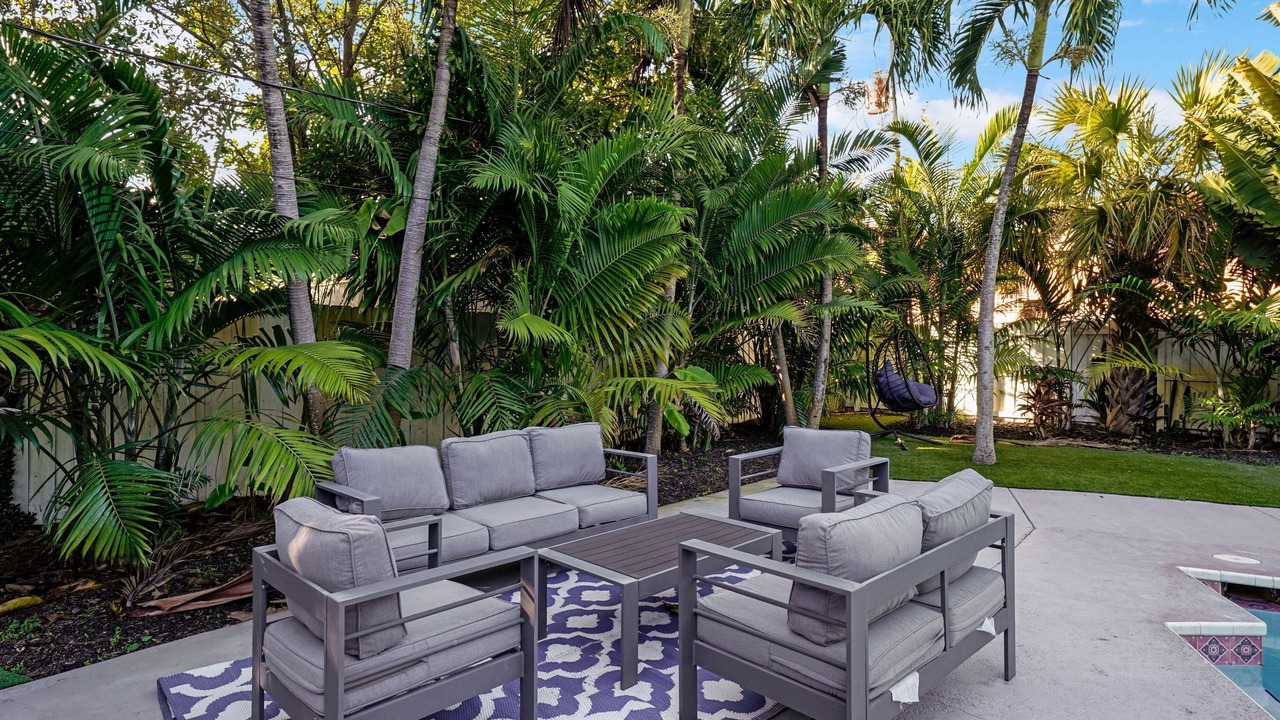 Photo of Outdoor in Royal Poinciana