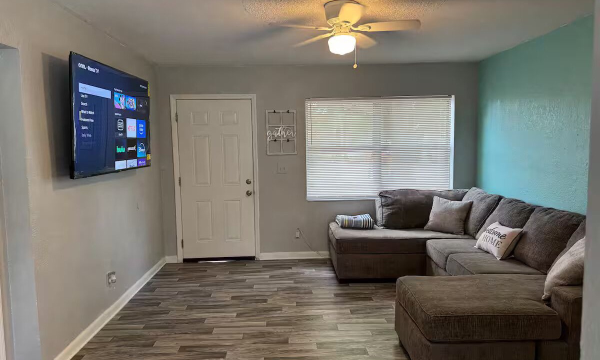 Photo of Livingroom in Fort Pierce