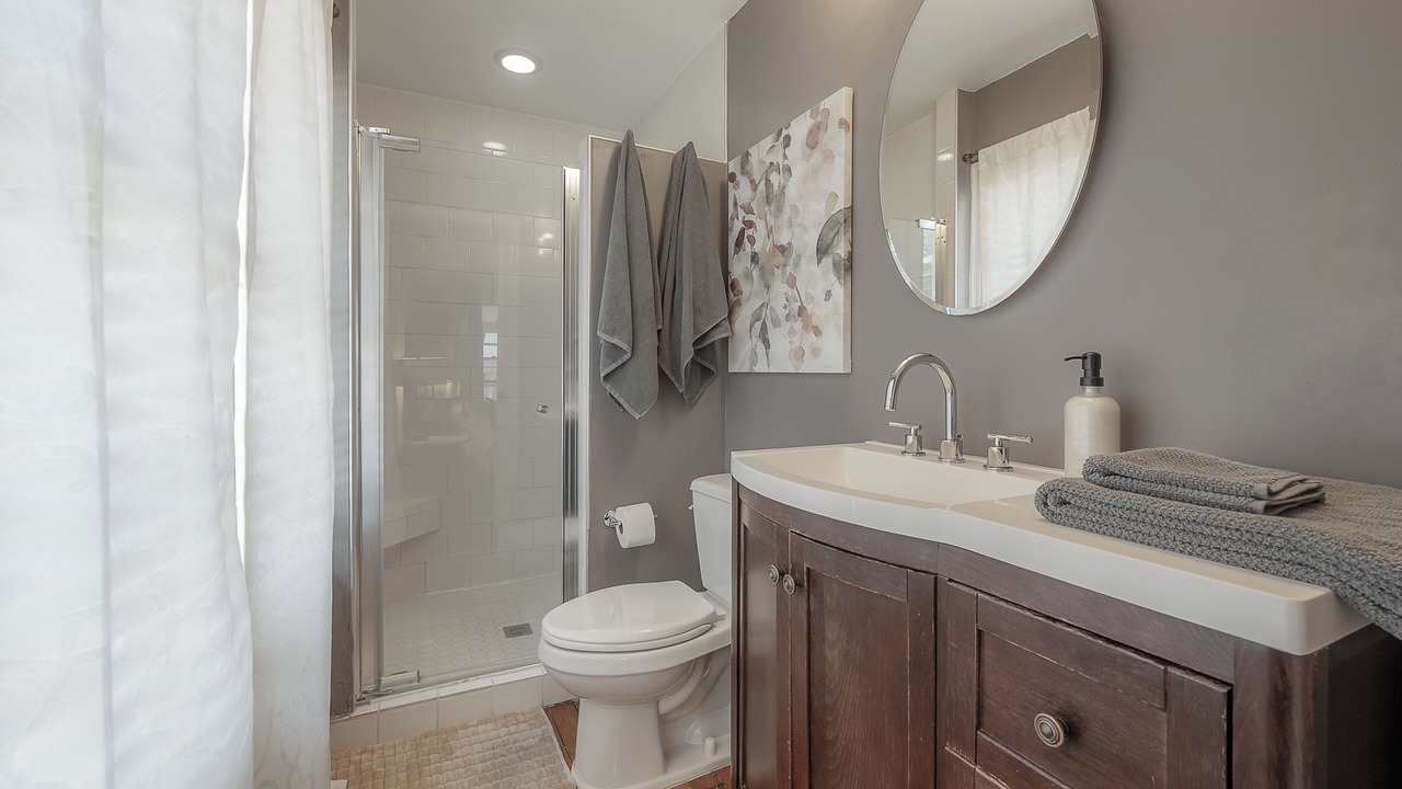 Photo of Bathroom in Virginia Park