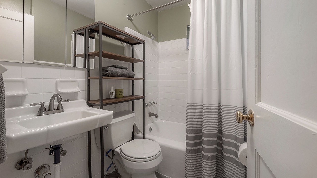 Photo of Bathroom in Virginia Park