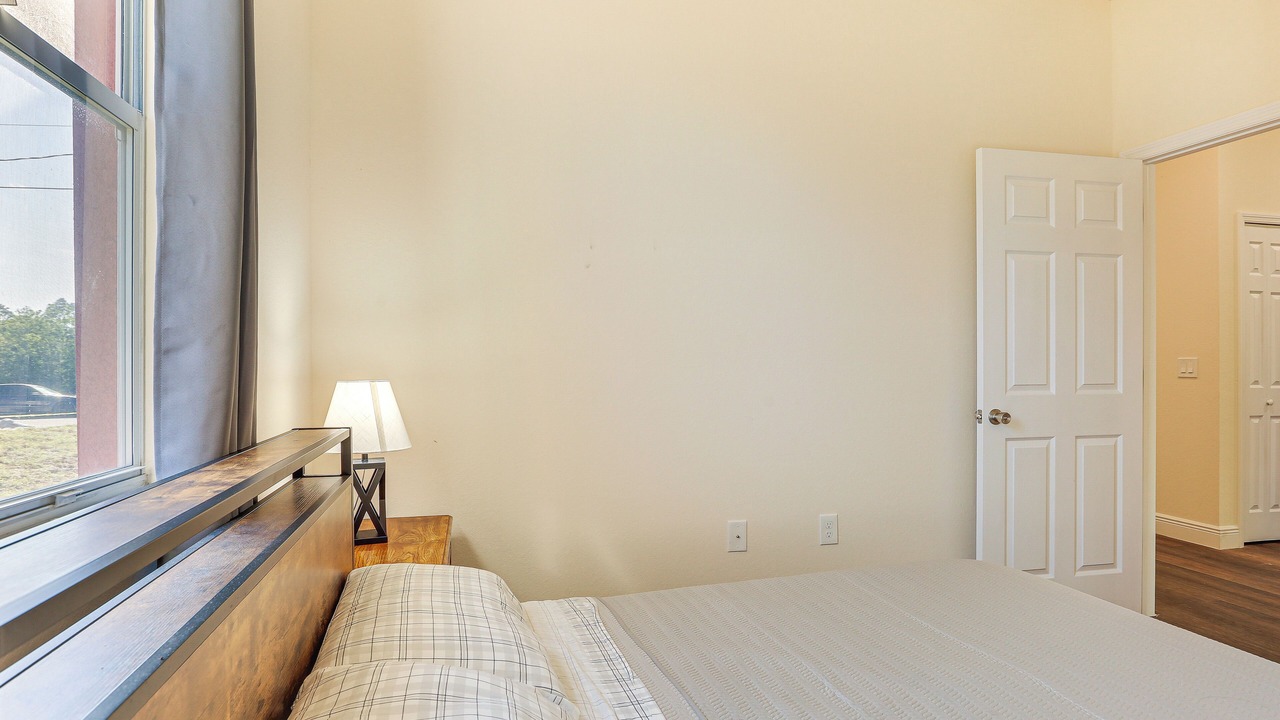 Photo of Bedroom in Lehigh Acres