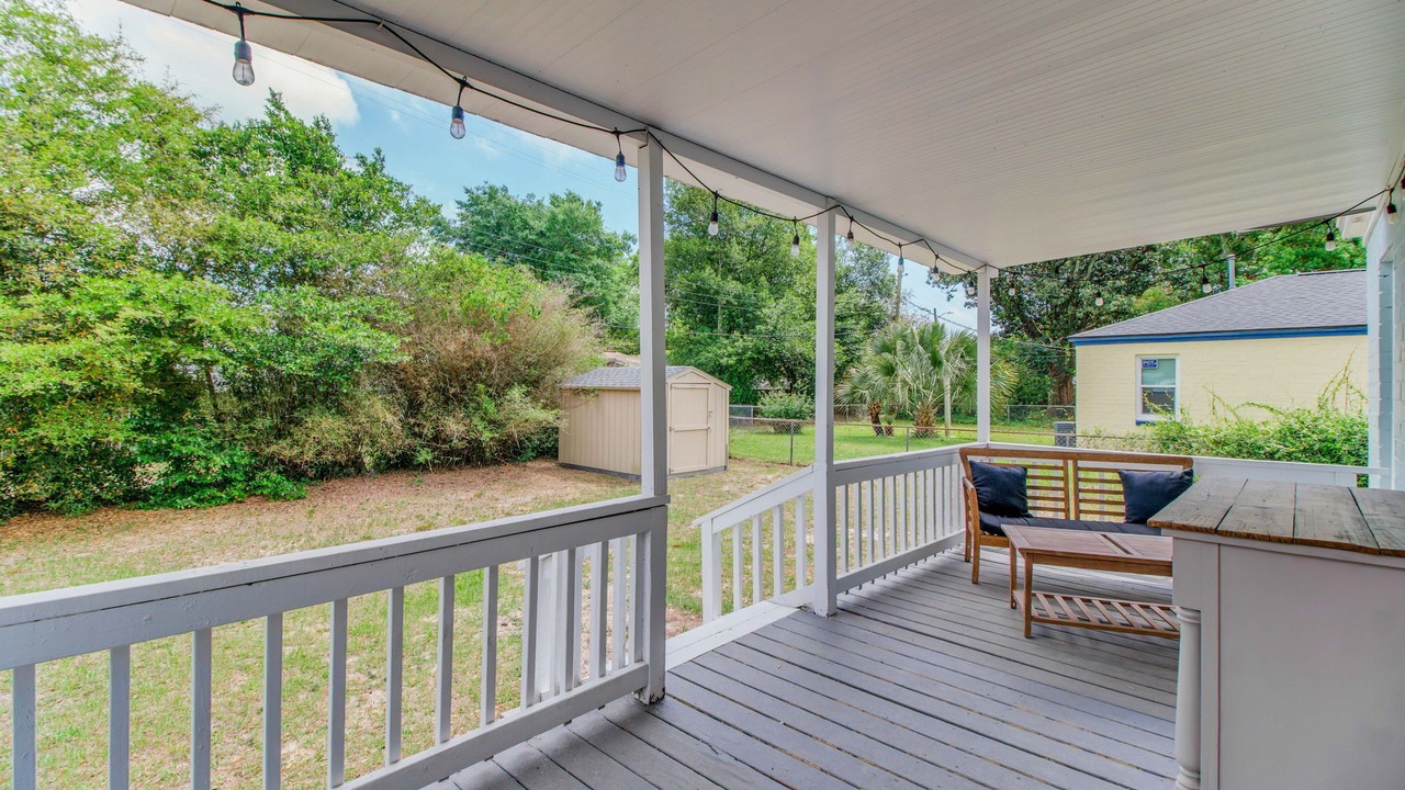 Photo of Patio Balcony in Navy Point