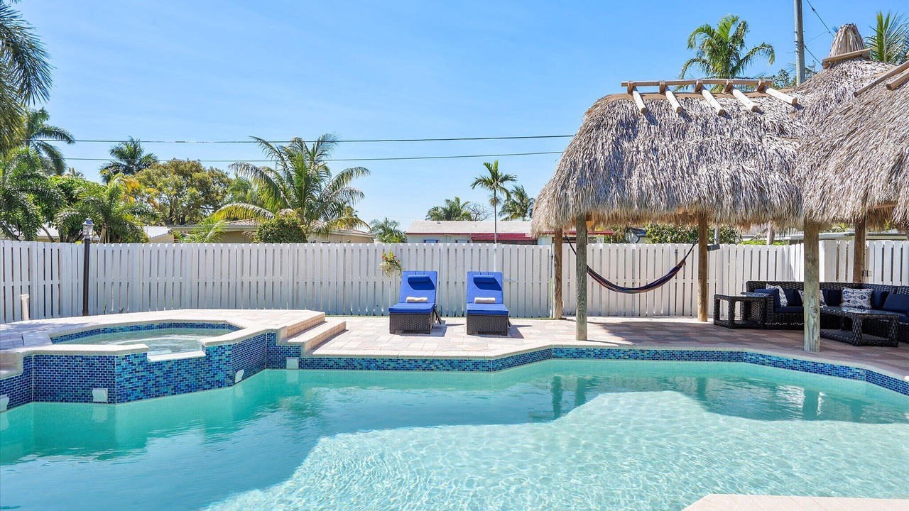 Photo of Outdoor in Royal Poinciana