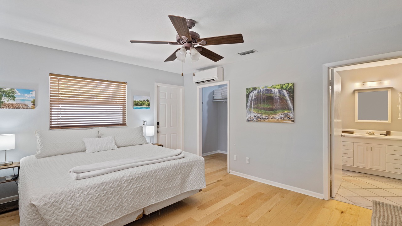 Photo of Bedroom in North River Shores