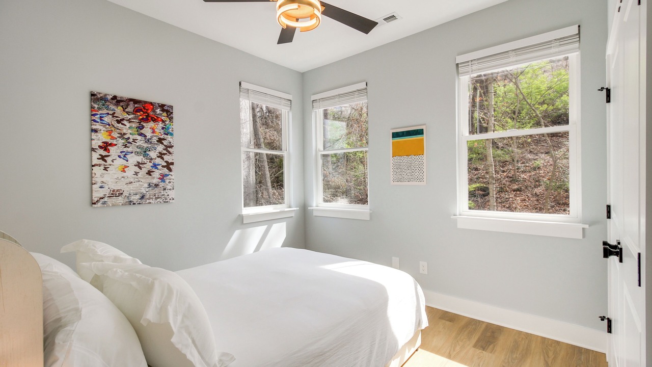 Photo of Bedroom in Rossville