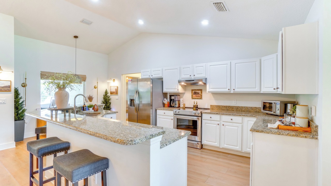 Photo of Kitchen in Mount Plymouth