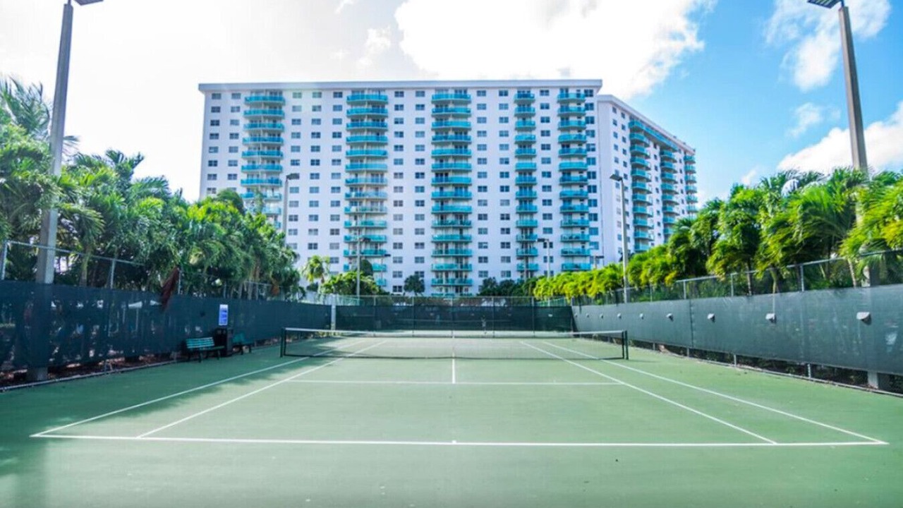 Photo of Others in Sunny Isles Beach
