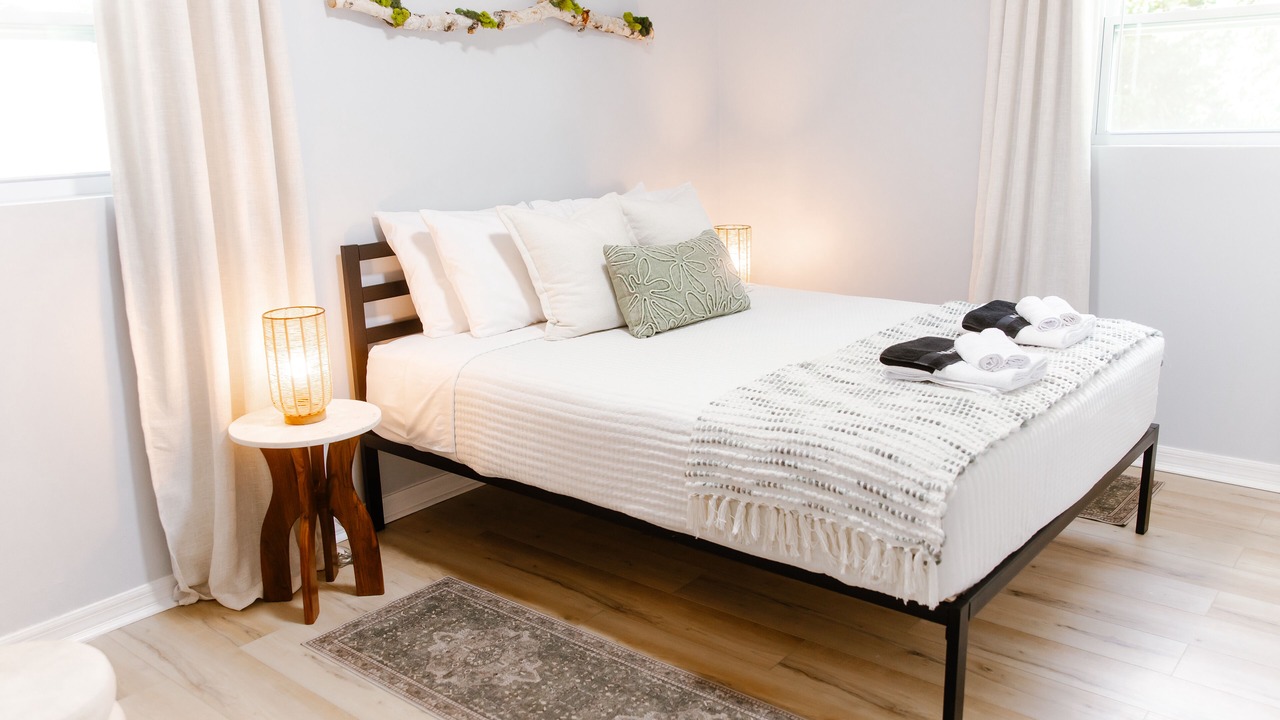 Photo of Bedroom in Sandalwood