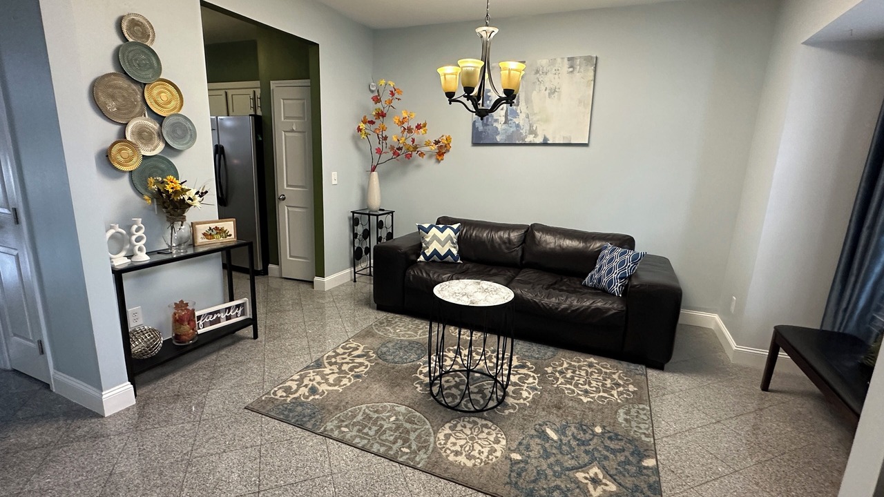 Photo of Livingroom in Brown Road