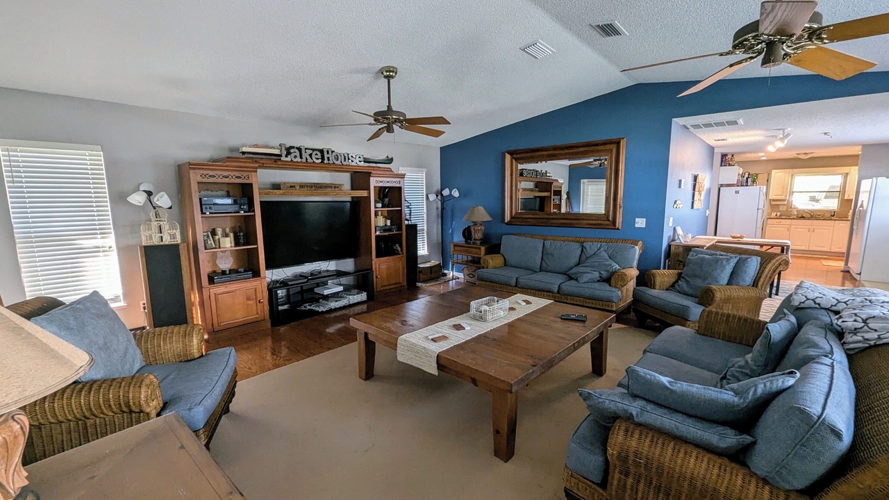 Photo of Livingroom in Lake Placid