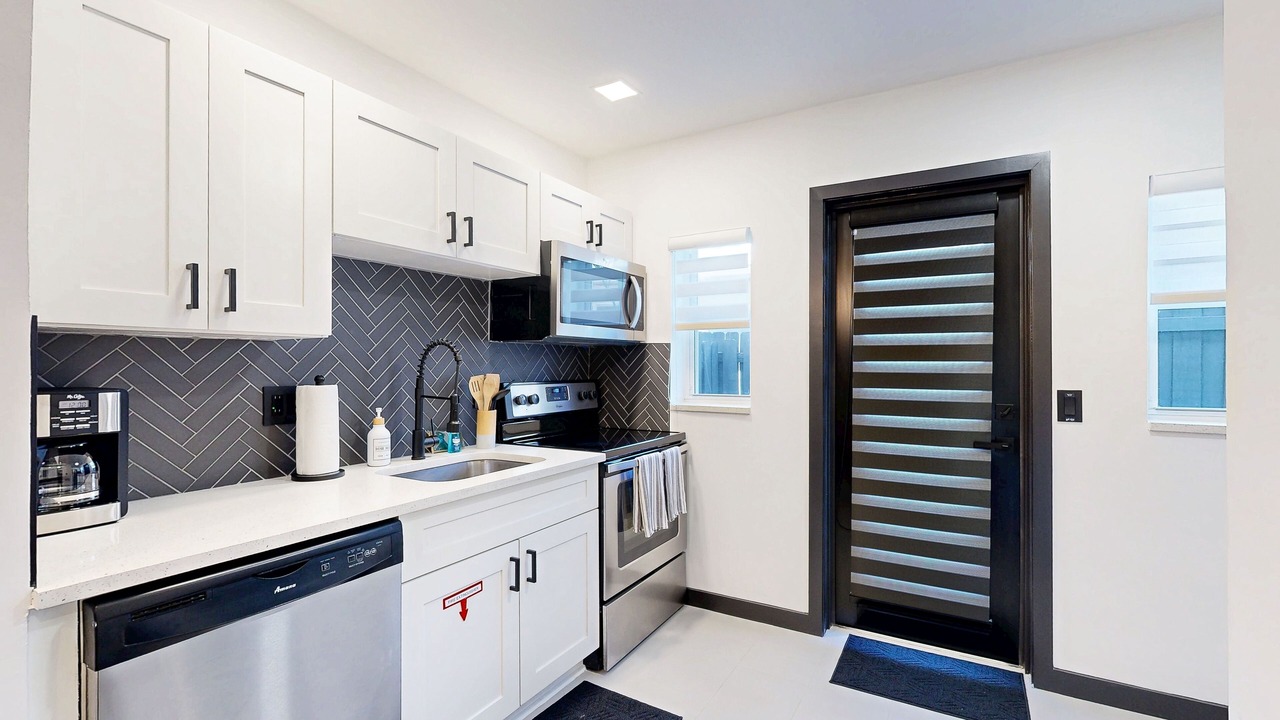 Photo of Kitchen in Poinsettia Heights