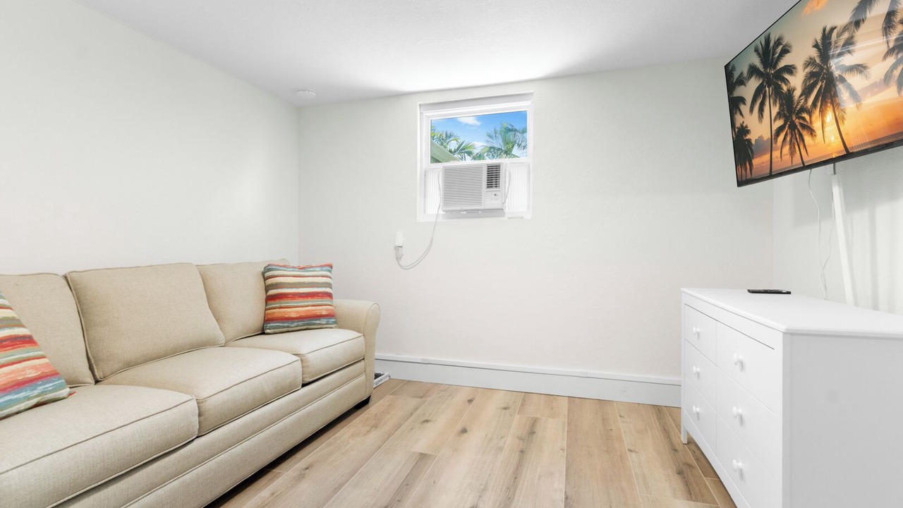 Photo of Livingroom in Seacoast Shores