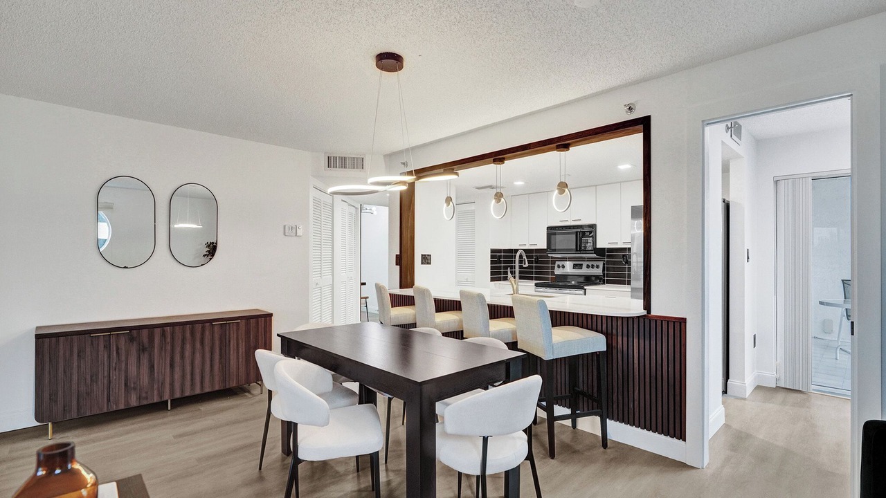 Photo of Others in Sunny Isles Beach