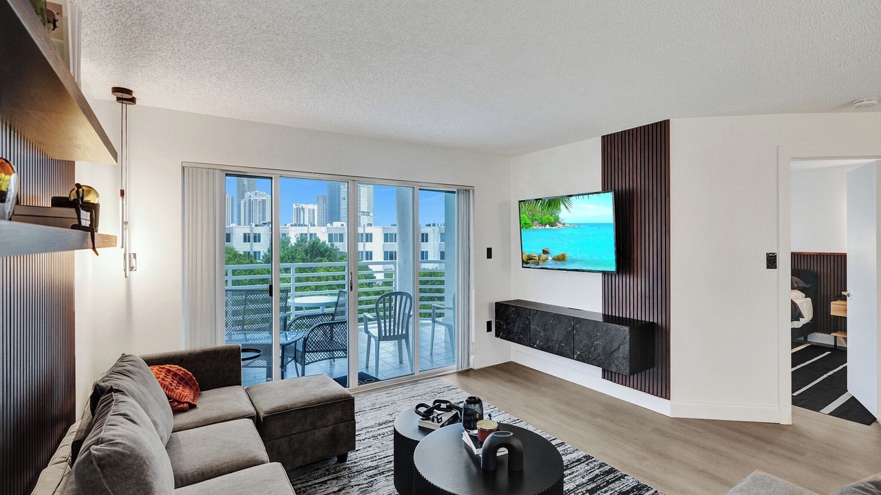 Photo of Livingroom in Sunny Isles Beach