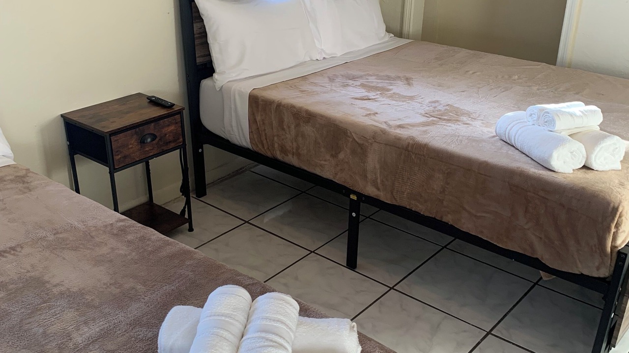 Photo of Bedroom in Riviera Beach
