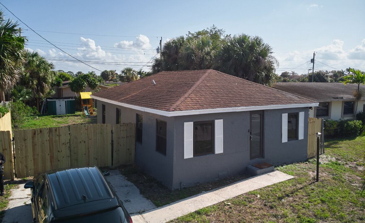 Photo of Outdoor in Riviera Beach