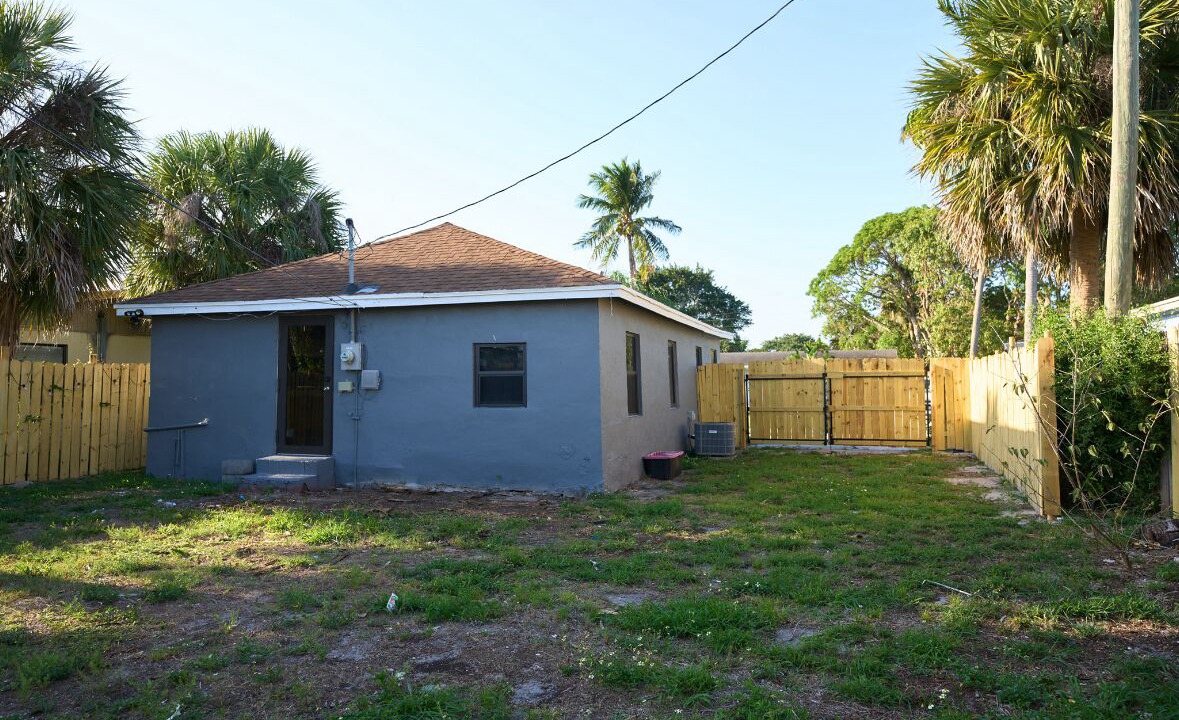 Photo of Outdoor in Riviera Beach