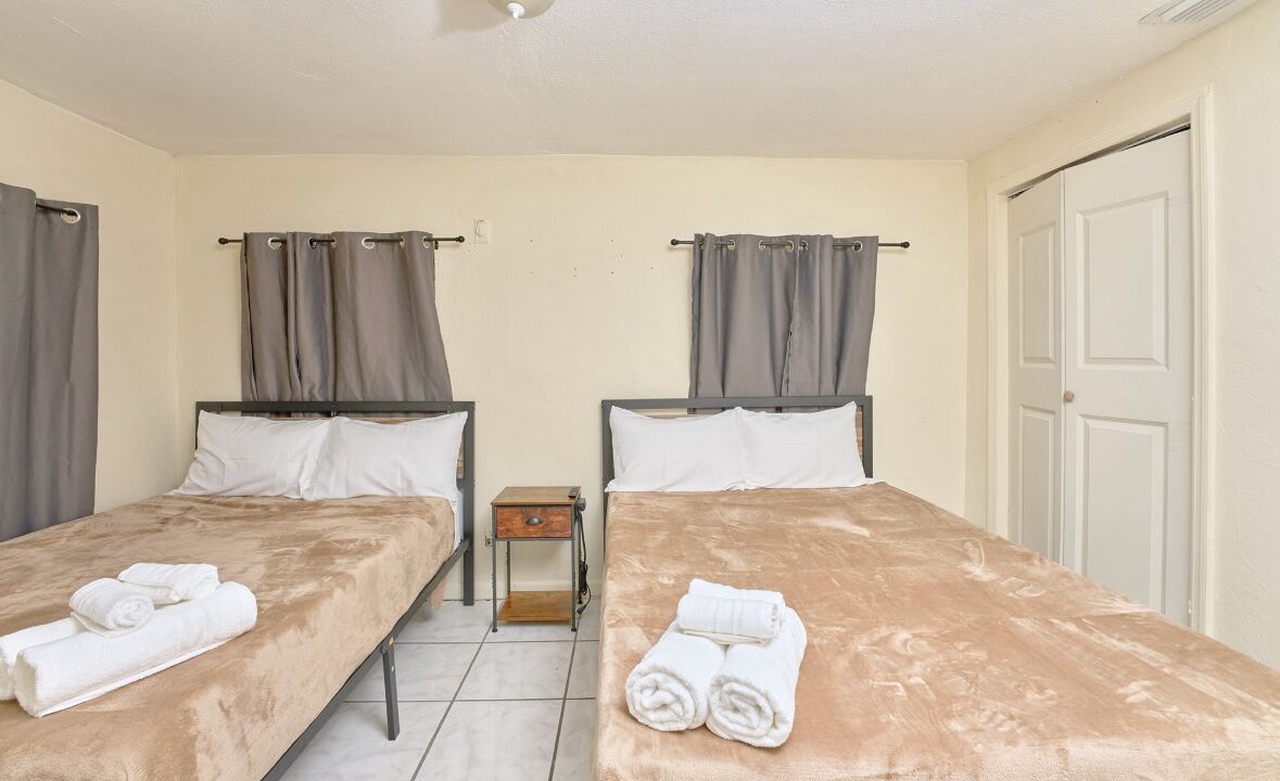Photo of Bedroom in Riviera Beach