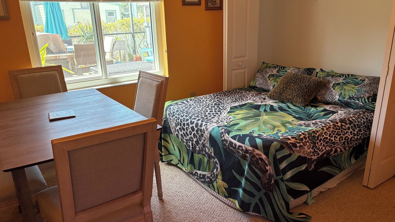 Photo of Bedroom in Pelican