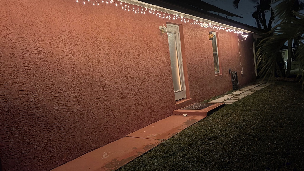 Photo of Outdoor in Pelican