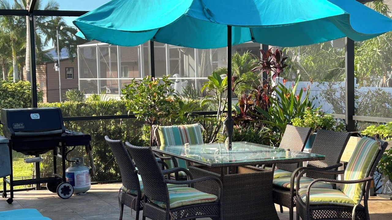 Photo of Outdoor in Pelican