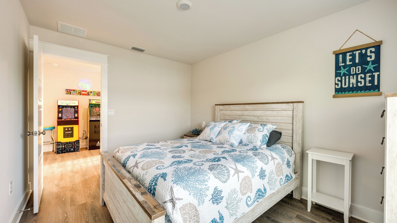 Photo of Bedroom in Panacea