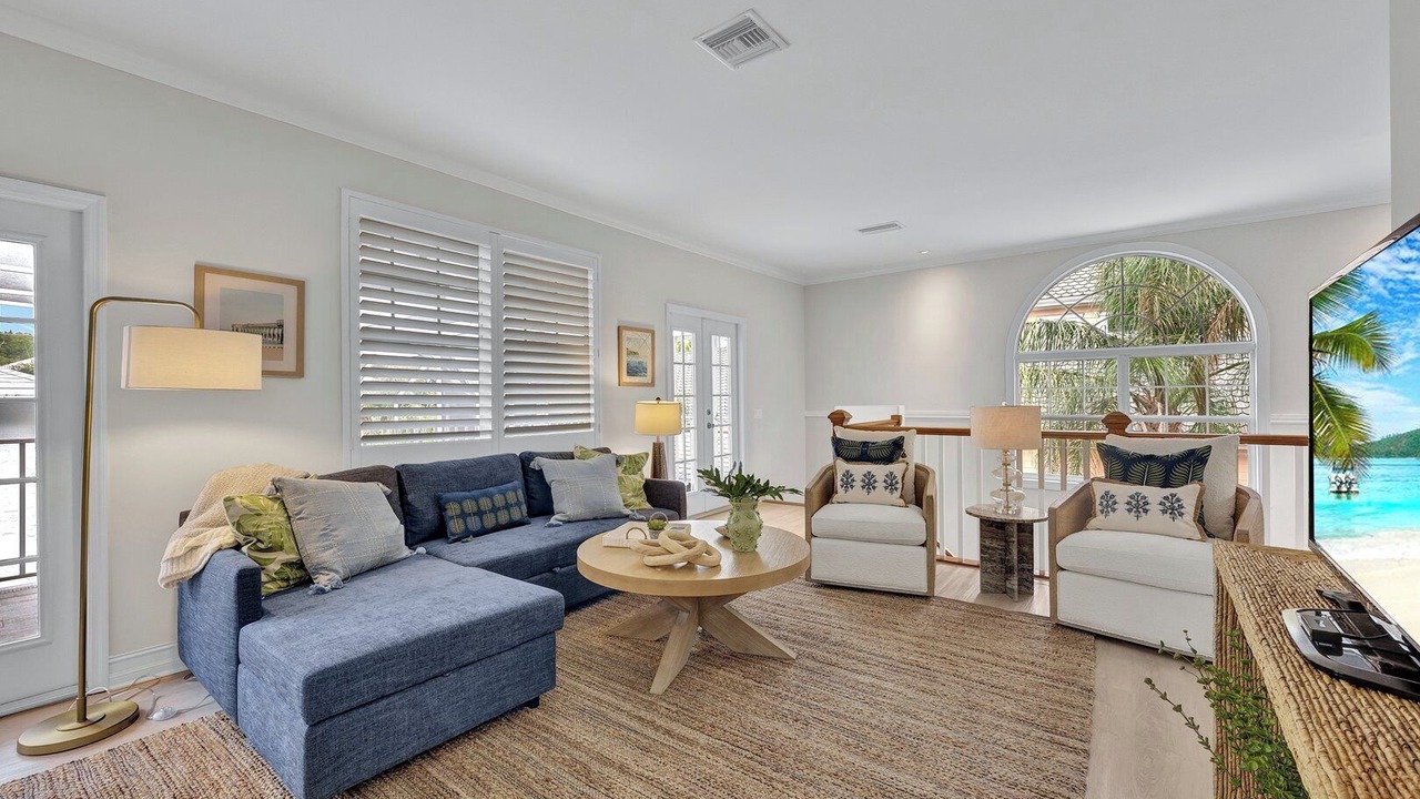 Photo of Livingroom in Old Naples
