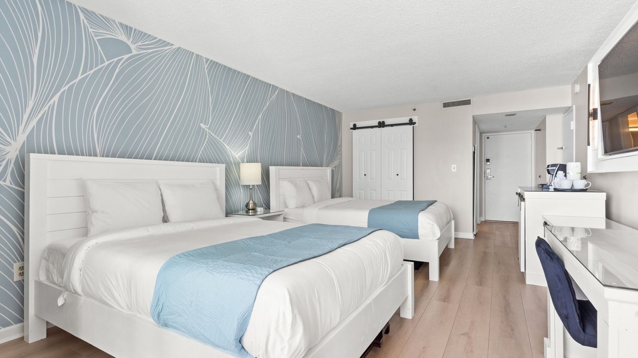 Photo of Bedroom in Arcadian Shores