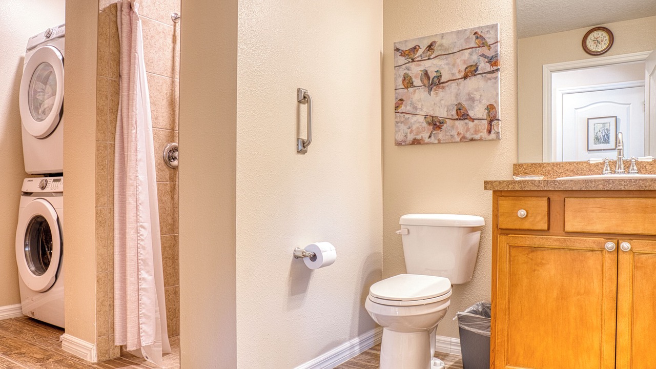 Photo of Bathroom in Saint Cloud